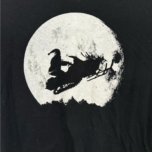 Retro Santa Claus Snowmobile Jump Christmas Black Men’s Soft M T-Shirt - Picture 3 of 4